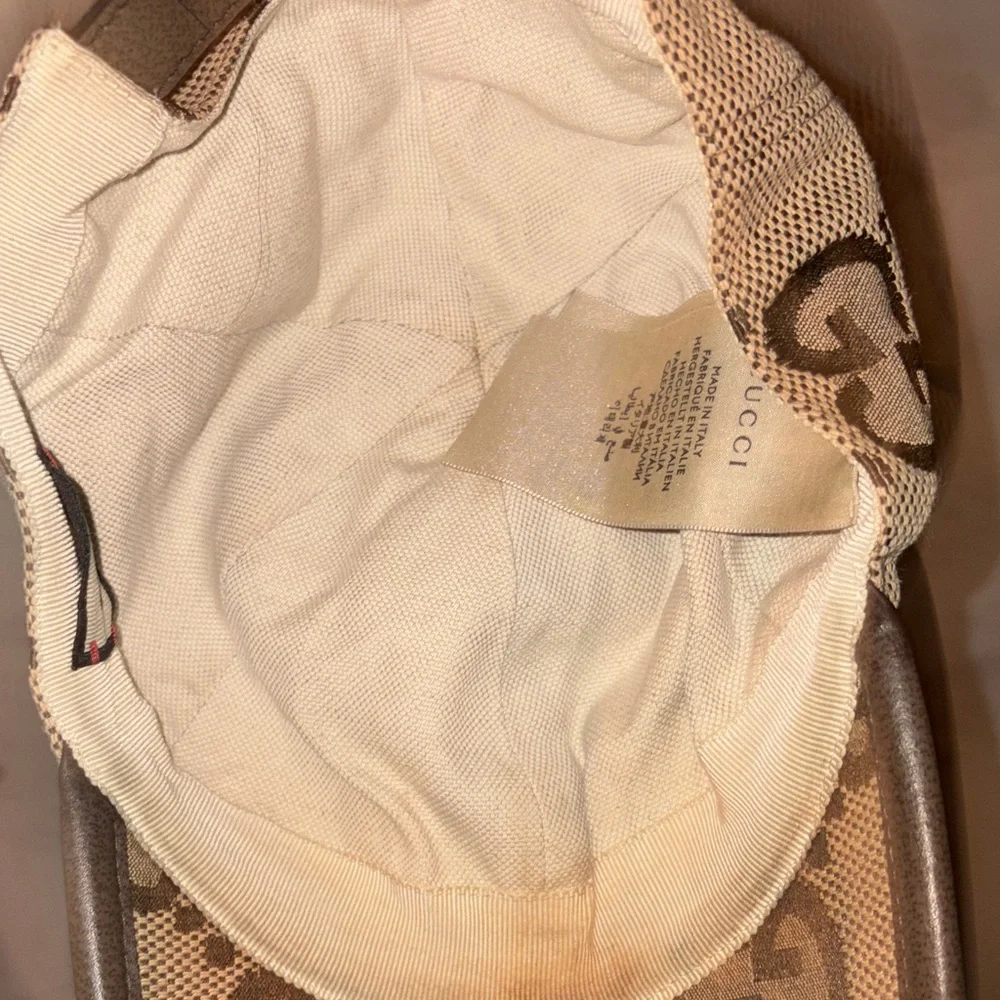 Gucci Beige and Brown GG Canvas Cap - Picture 5 of 7